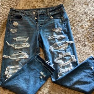 American Eagle TomGirl denim